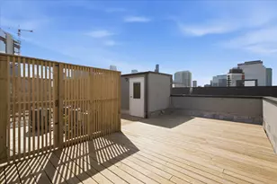 650 N Green St, Chicago, IL 60642 - Photo 20