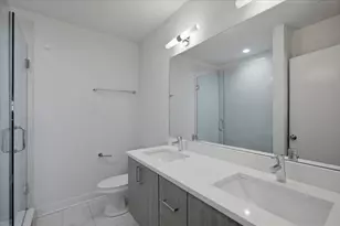 650 N Green St, Chicago, IL 60642 - Photo 12