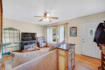201 N William Street, Mount Prospect, IL 60056 - Photo 4