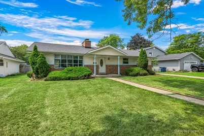 [Address not provided], Waukegan, IL 60087 - Photo 1