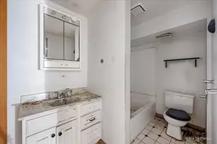 [Address not provided], Waukegan, IL 60087 - Photo 24