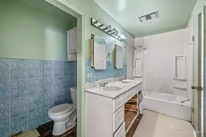 [Address not provided], Waukegan, IL 60087 - Photo 16
