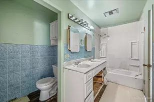 [Address not provided], Waukegan, IL 60087 - Photo 16