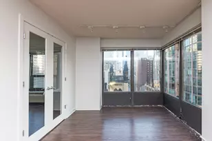 30 E Huron St, Chicago, IL 60611 - Photo 4