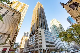 30 E Huron St, Chicago, IL 60611 - Photo 1