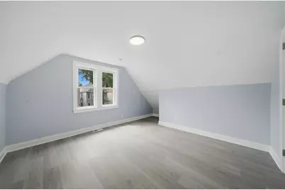 4239 N Albany Avenue, Chicago, IL 60618 - Photo 16