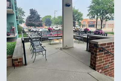 9355 W Irving Park Road #509, Schiller Park, IL 60176 - Photo 2