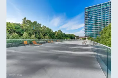 9715 Woods Drive #402, Skokie, IL 60077 - Photo 22