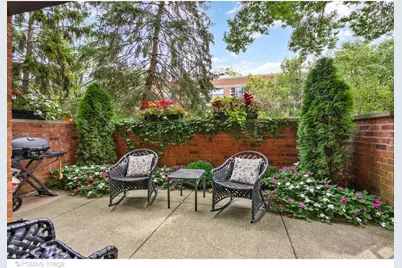 105 E Laurel Avenue #103, Lake Forest, IL 60045 - Photo 10