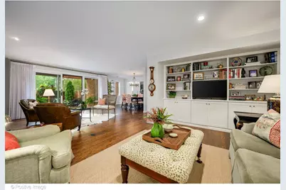 105 E Laurel Avenue #103, Lake Forest, IL 60045 - Photo 8