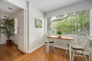 105 E Laurel Ave, Lake Forest, IL 60045 - Photo 14