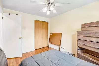 10209 Washington Avenue, Oak Lawn, IL 60453 - Photo 18