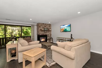 11210 S Cherry Court #52D, Palos Hills, IL 60465 - Photo 4