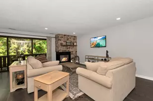 11210 S Cherry Ct, Palos Hills, IL 60465 - Photo 4