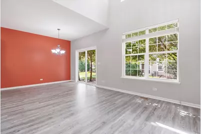 725 S Jade Lane, Round Lake, IL 60073 - Photo 2