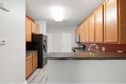 725 S Jade Lane, Round Lake, IL 60073 - Photo 6