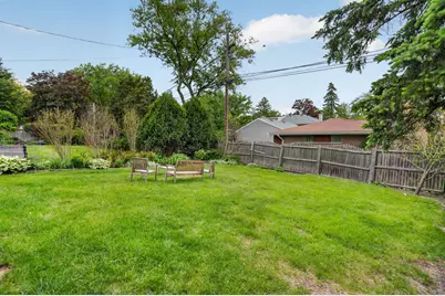 516 Eldon Place, Downers Grove, IL 60516 - Photo 46