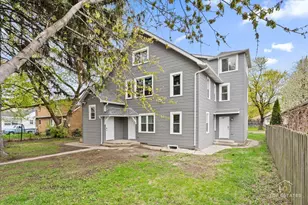 1542 Victoria Ave, North Chicago, IL 60064 - Photo 18