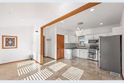 610 McClure Avenue, Elgin, IL 60123 - Photo 14
