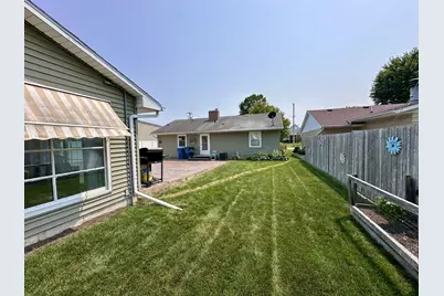 1815 13th Street, Peru, IL 61354 - Photo 16