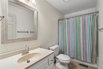 230 Deer Run, Crystal Lake, IL 60012 - Photo 22