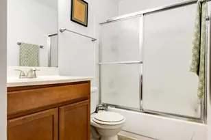 1344 McDowell Rd, Naperville, IL 60563 - Photo 18