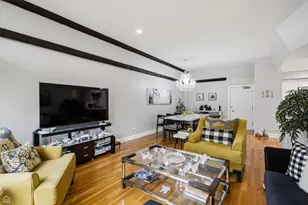 7200 N Ridge Blvd, Chicago, IL 60645 - Photo 6