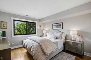 7200 N Ridge Blvd, Chicago, IL 60645 - Photo 20