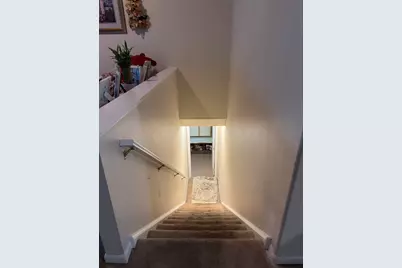 7055 Nathan Lane, Carpentersville, IL 60110 - Photo 22