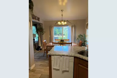 7055 Nathan Lane, Carpentersville, IL 60110 - Photo 8