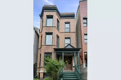 843 W Roscoe Street, Chicago, IL 60657 - Photo 2
