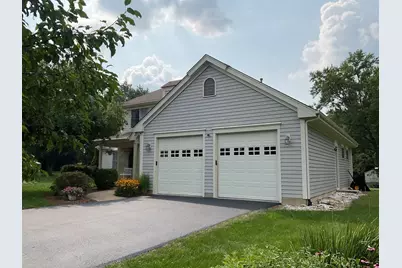 41W610 Silvana Drive, Elgin, IL 60124 - Photo 2