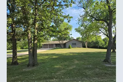 17019 Hebron Road, Harvard, IL 60033 - Photo 2