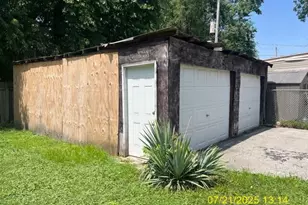 11536 S Normal Ave, Chicago, IL 60628 - Photo 44