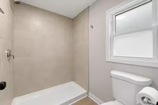 1139 W Barry Ln, Sauk Village, IL 60411 - Photo 14