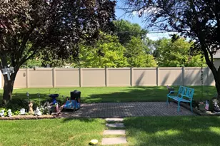 5121 State Rd, Burbank, IL 60459 - Photo 18