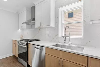 4903 N Moody Avenue, Chicago, IL 60630 - Photo 16