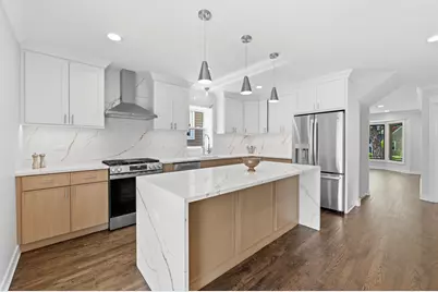 4903 N Moody Avenue, Chicago, IL 60630 - Photo 12