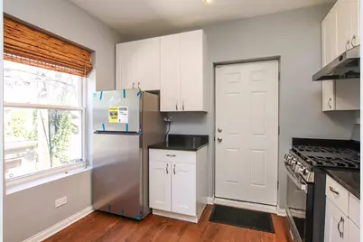 1626 W Farwell Avenue #1F, Chicago, IL 60626 - Photo 4