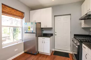 1626 W Farwell Ave, Chicago, IL 60626 - Photo 4