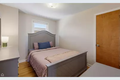 1512 Mulford Street, Evanston, IL 60202 - Photo 4