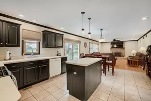 22104 Pembrook Dr, Frankfort, IL 60423 - Photo 8