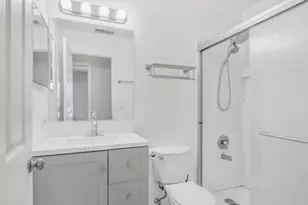 1314 Orleans Dr, Mundelein, IL 60060 - Photo 20