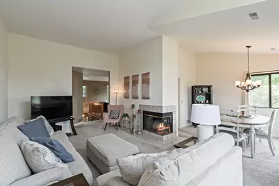 884 Shoreline Road #884, Lake Barrington, IL 60010 - Photo 8