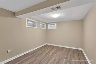 548 S Harvard Ave, Addison, IL 60101 - Photo 14