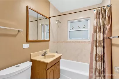 548 S Harvard Avenue, Addison, IL 60101 - Photo 12