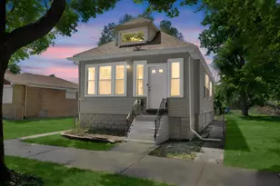 9050 S Ellis Ave, Chicago, IL 60619 - Photo 2