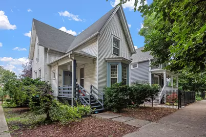 3106 N Sawyer Avenue, Chicago, IL 60618 - Photo 1