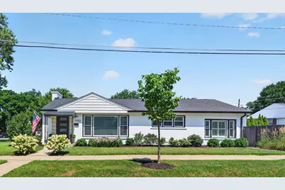 1050 Cedar Street, Park Ridge, IL 60068 - Photo 1