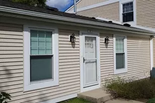 307 Somerset Ln, Vernon Hills, IL 60061 - Photo 1